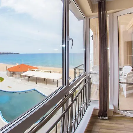 Sea View Apartment Obzor
